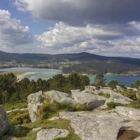 Daire Ponteceso, Mar Y Fer *